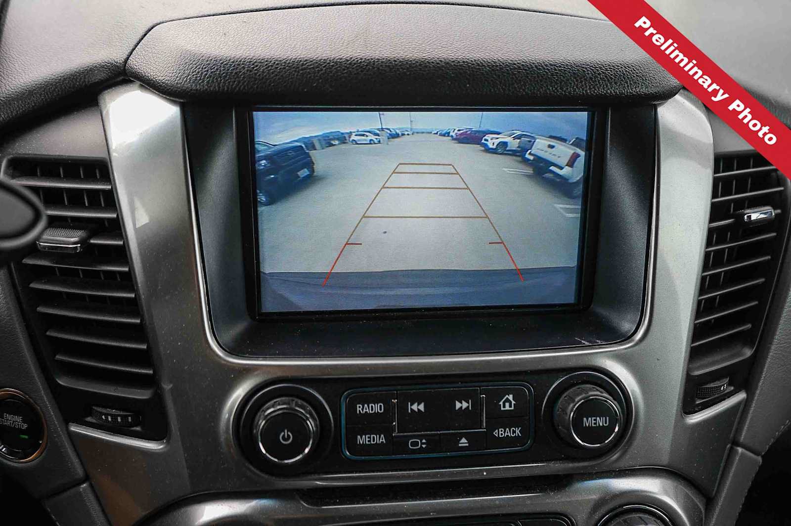 Used 2019 Chevrolet Tahoe LT w/ Luxury Package RWD image 18