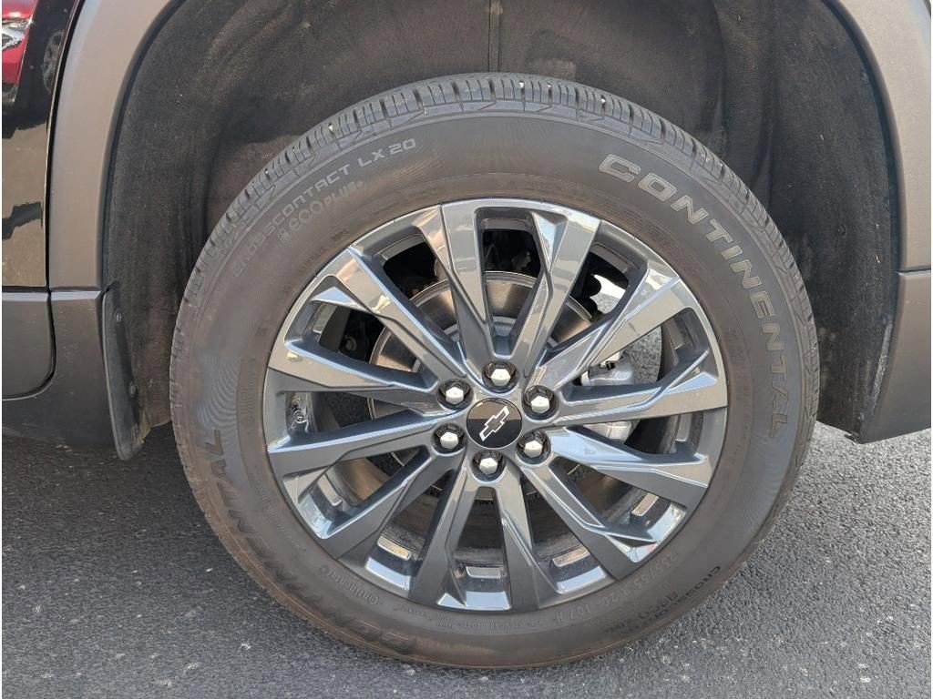Used 2023 Chevrolet Traverse RS image 20