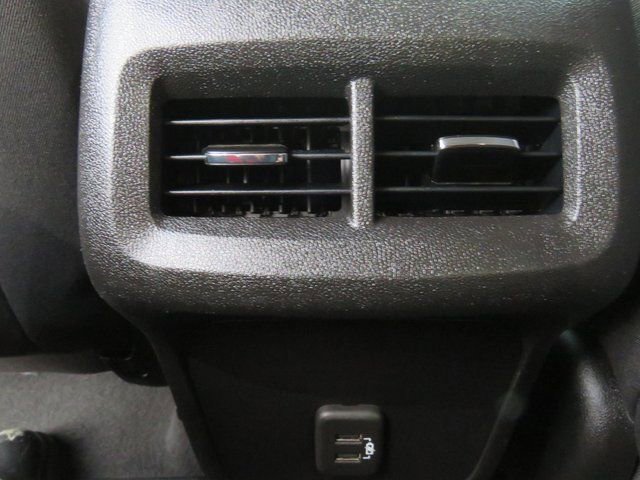 Used 2021 Chevrolet Equinox LT image 19