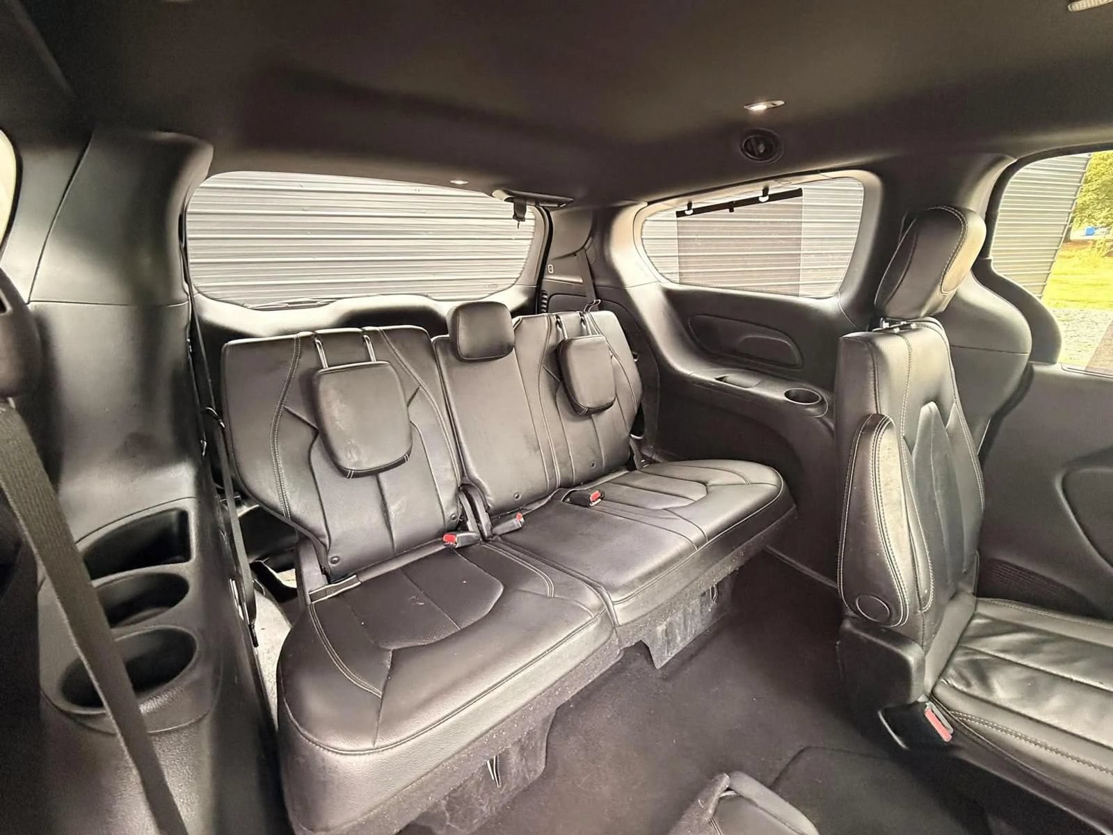 Used 2021 Chrysler Pacifica Touring-L w/ Premium & Safety Sphere Group FWD image 17
