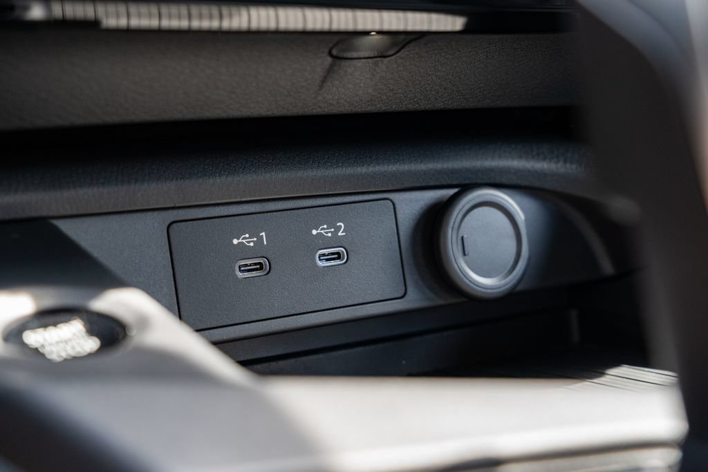 New 2026 Nissan Sentra SV w/ Floor Mat Package FWD image 19