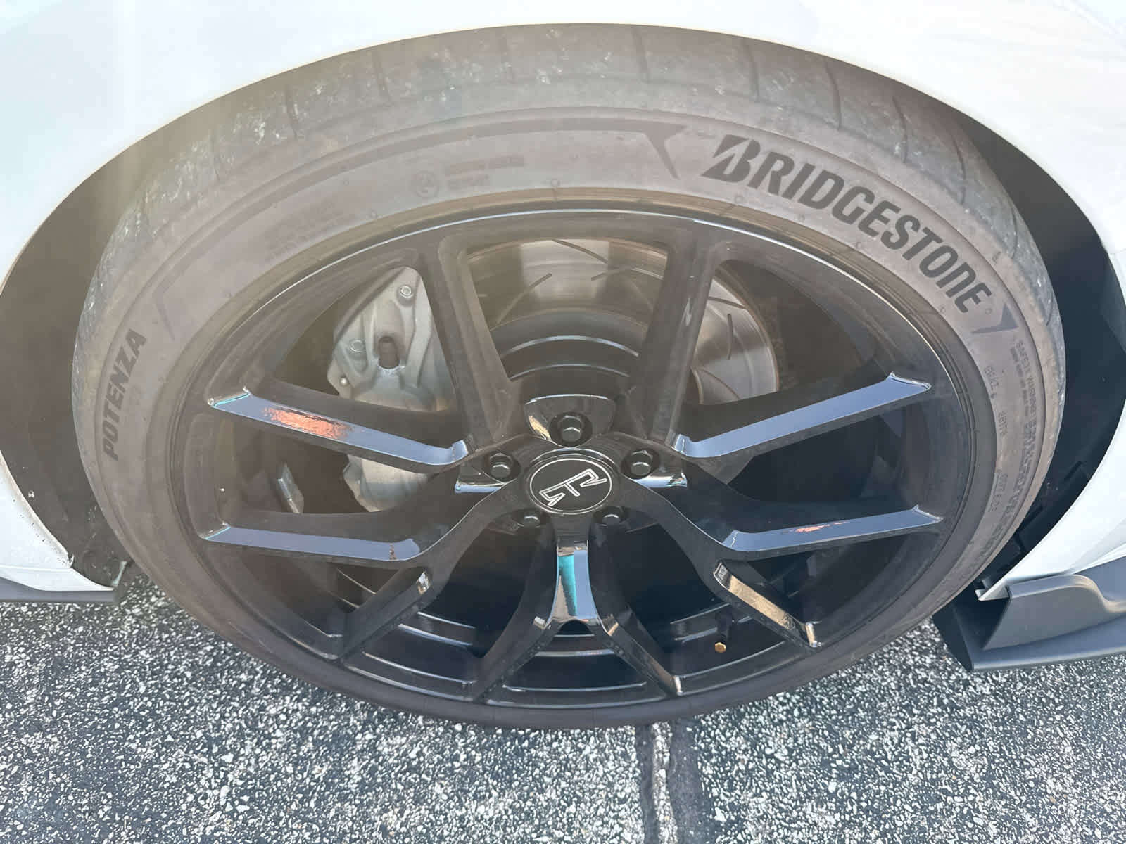 Used 2020 Ford Mustang GT RWD image 4