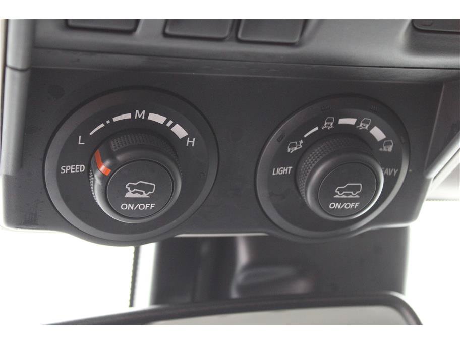 Used 2020 Toyota 4Runner TRD Off-Road Premium w/ Moonroof Package AWD/4WD image 37