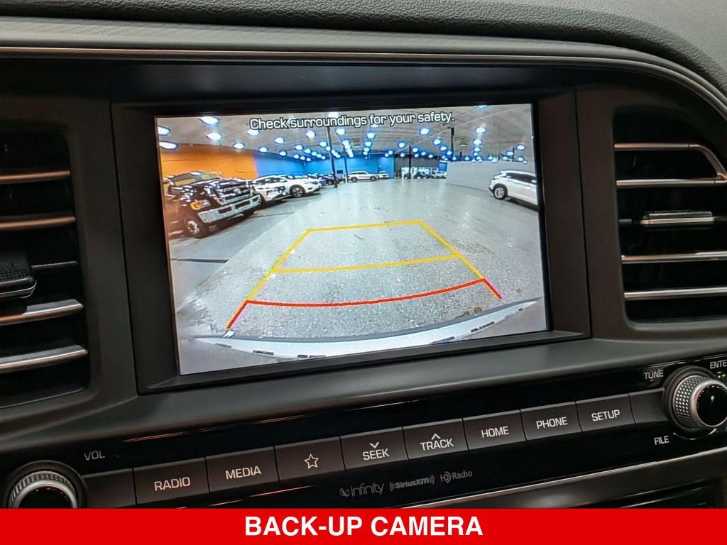Used 2020 Hyundai Elantra Limited w/ Cargo Package (C1) FWD image 25
