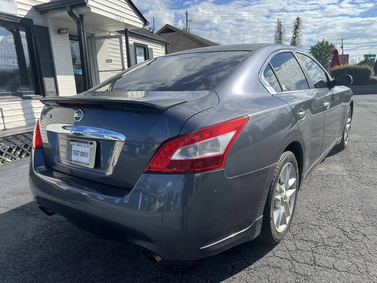 Used 2010 Nissan Maxima 3.5 S FWD image 10