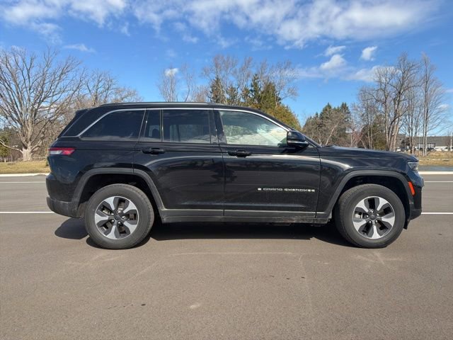 Used 2022 Jeep Grand Cherokee Limited 4xe image 6
