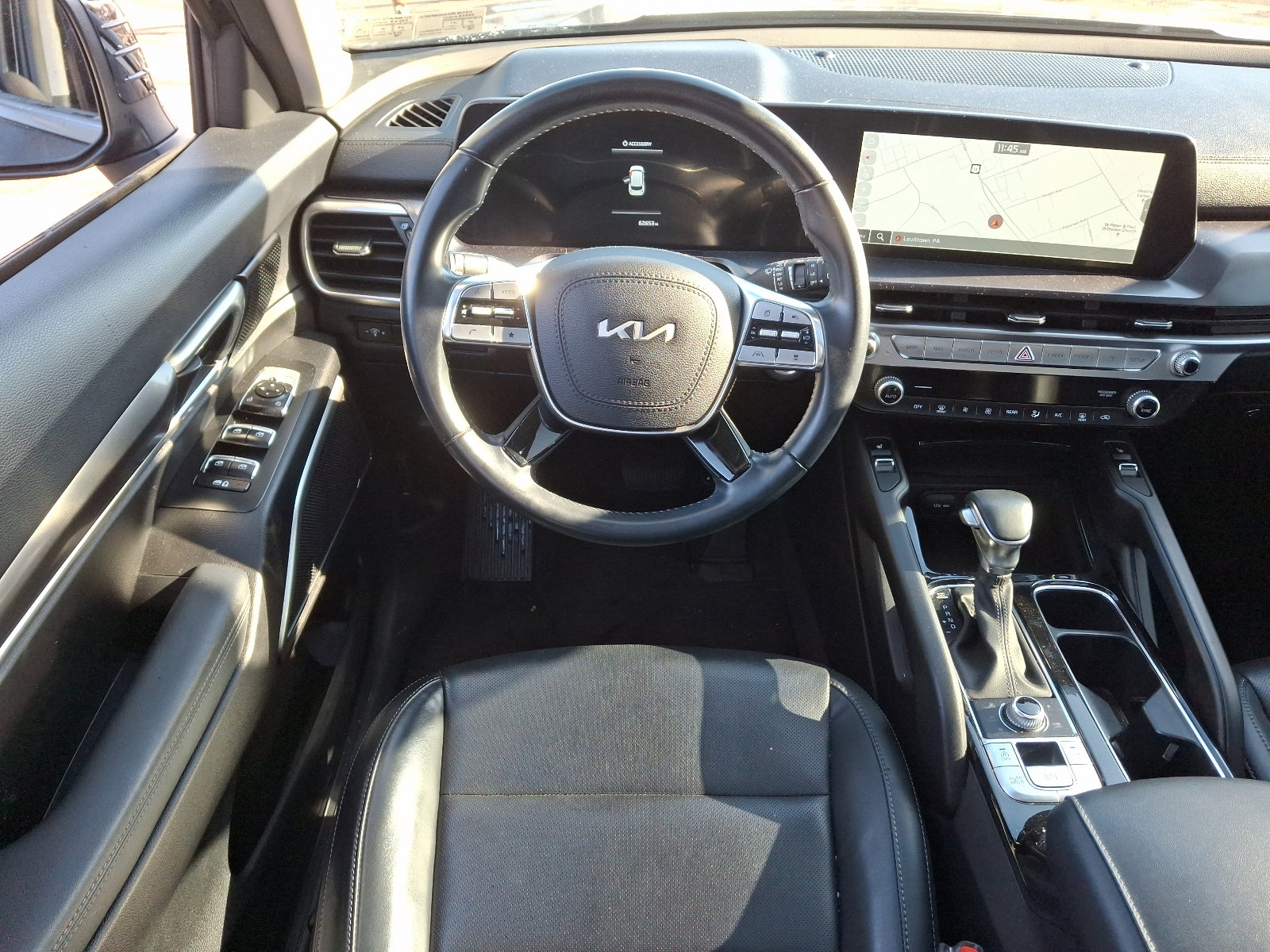 Used 2023 Kia Telluride S w/ S Sunroof Package image 12