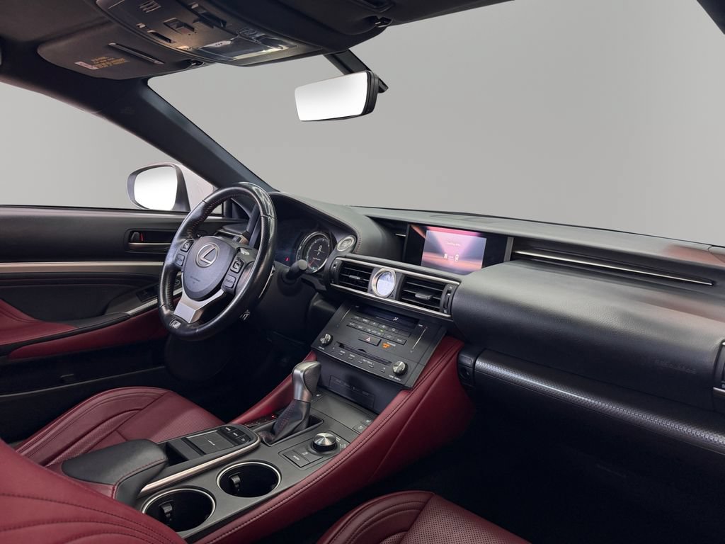 Used 2016 Lexus RC 200t RWD image 16