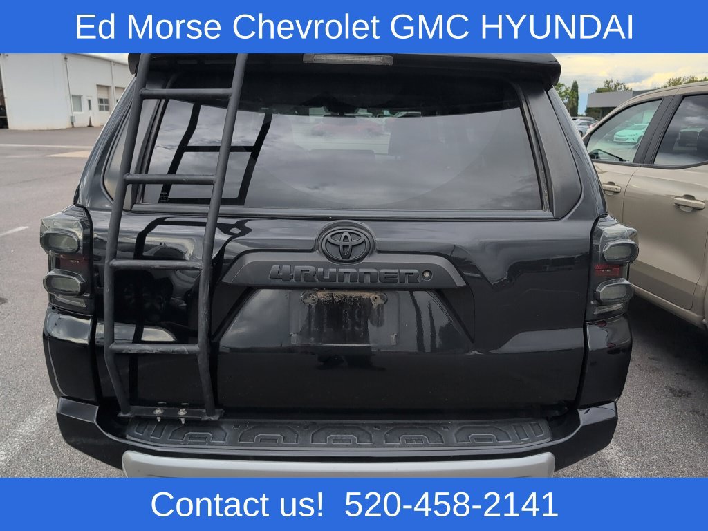 Used 2018 Toyota 4Runner TRD Off-Road Premium AWD/4WD image 4