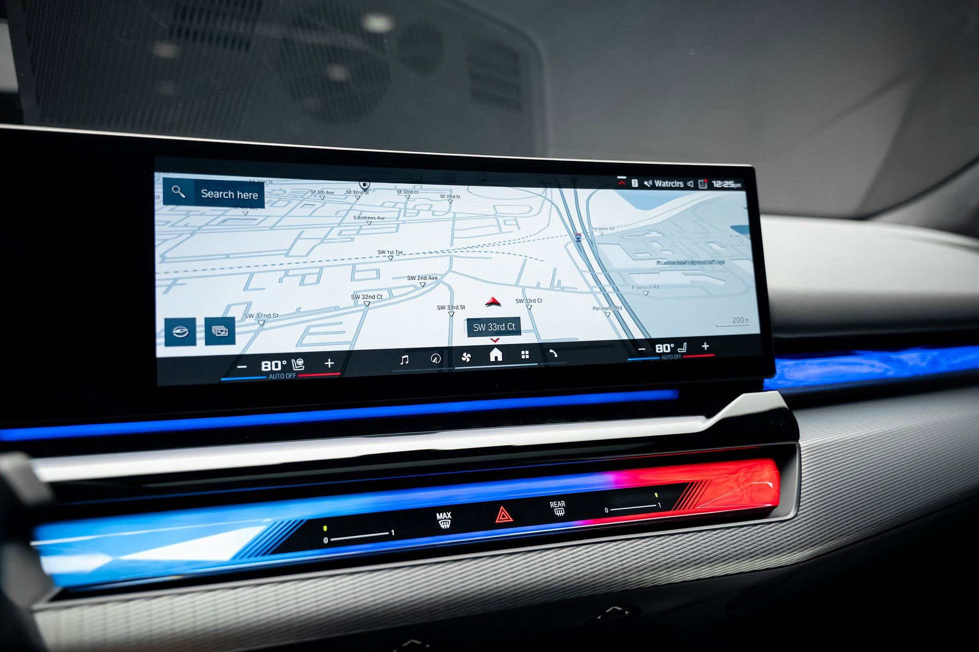 Used 2025 BMW M5 image 52