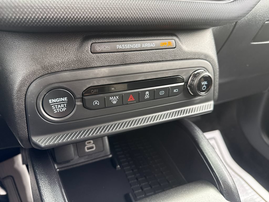 Used 2025 Ford Bronco Sport Big Bend w/ Convenience Package AWD/4WD image 30