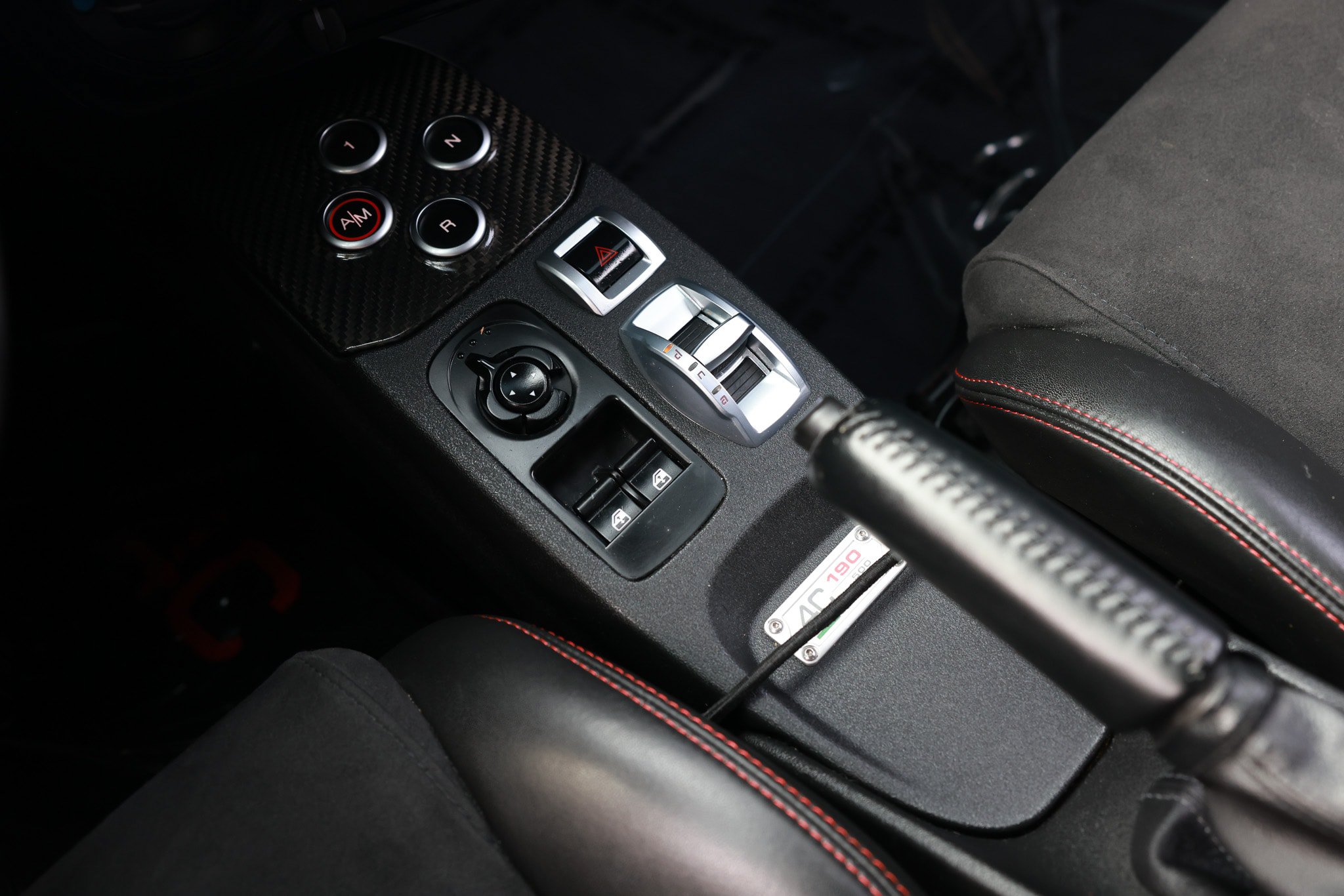 Used 2015 Alfa Romeo 4C Launch Edition w/ Convenience Group RWD image 40
