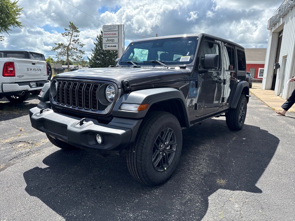 New 2025 Jeep Wrangler Sport S image 4