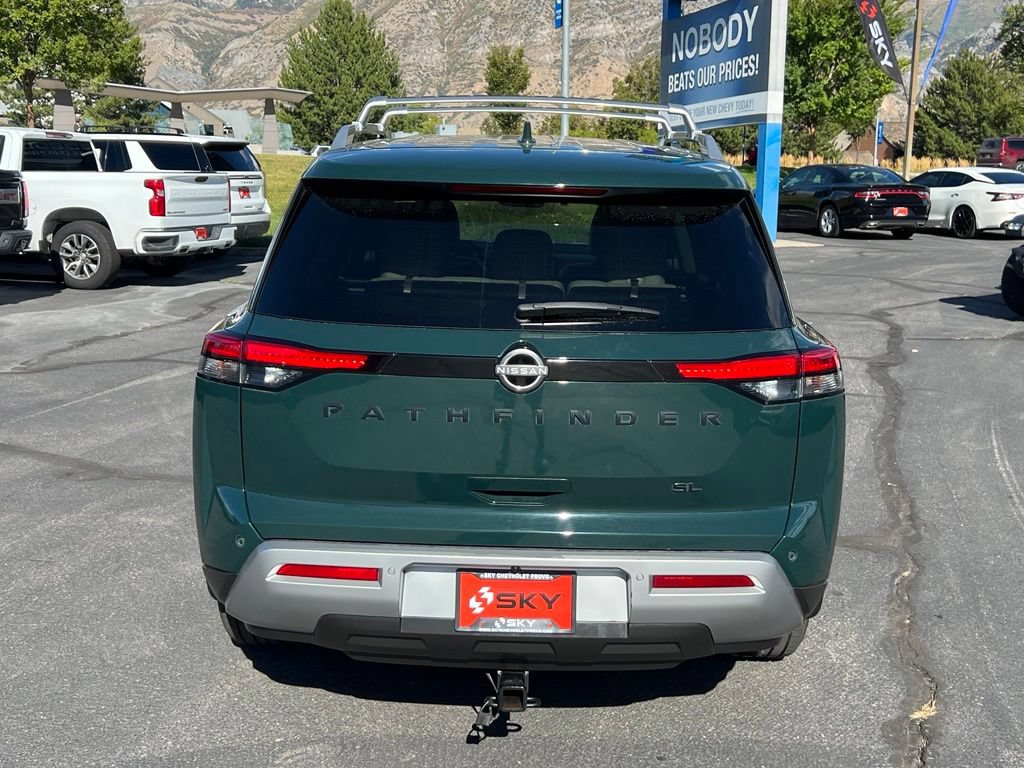 Used 2023 Nissan Pathfinder SL w/ SL Premium Package FWD image 10