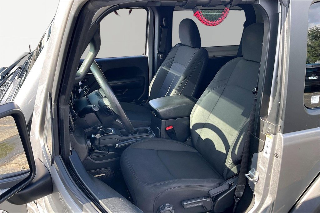 Used 2019 Jeep Wrangler Sport w/ Quick Order Package 24S AWD/4WD image 24