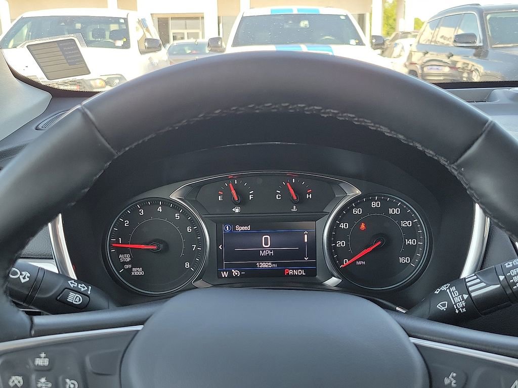 Used 2023 Chevrolet Equinox LT image 18