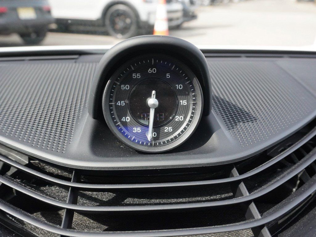 Used 2021 Porsche Taycan Turbo image 48