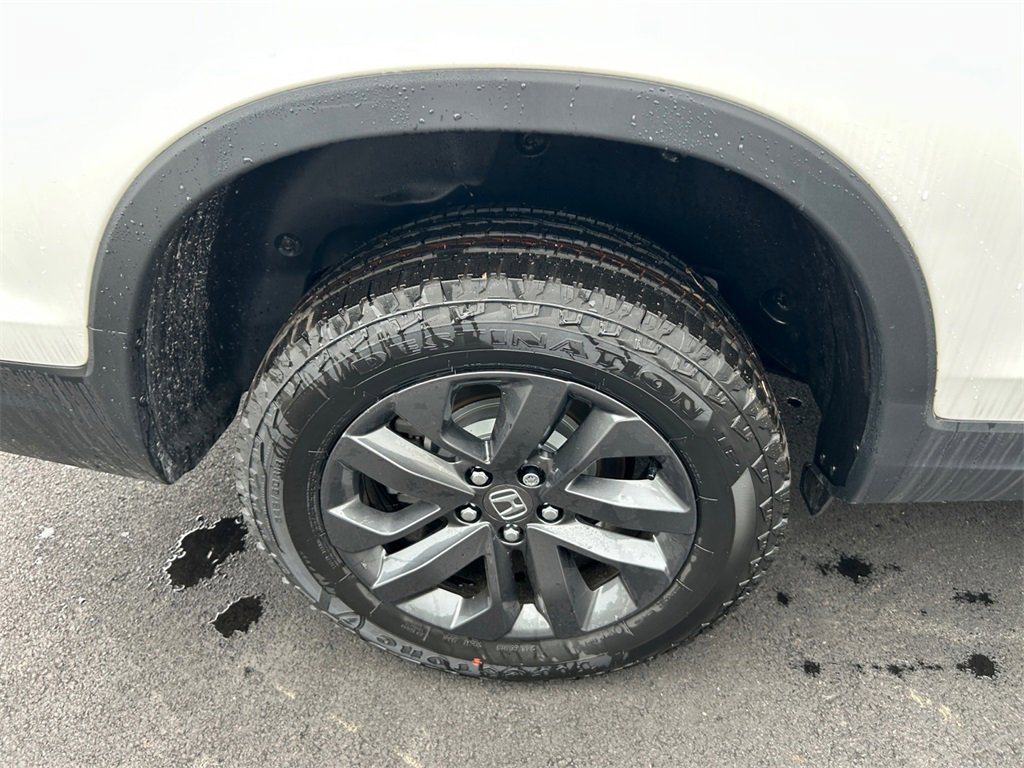 New 2025 Honda Ridgeline Sport image 17