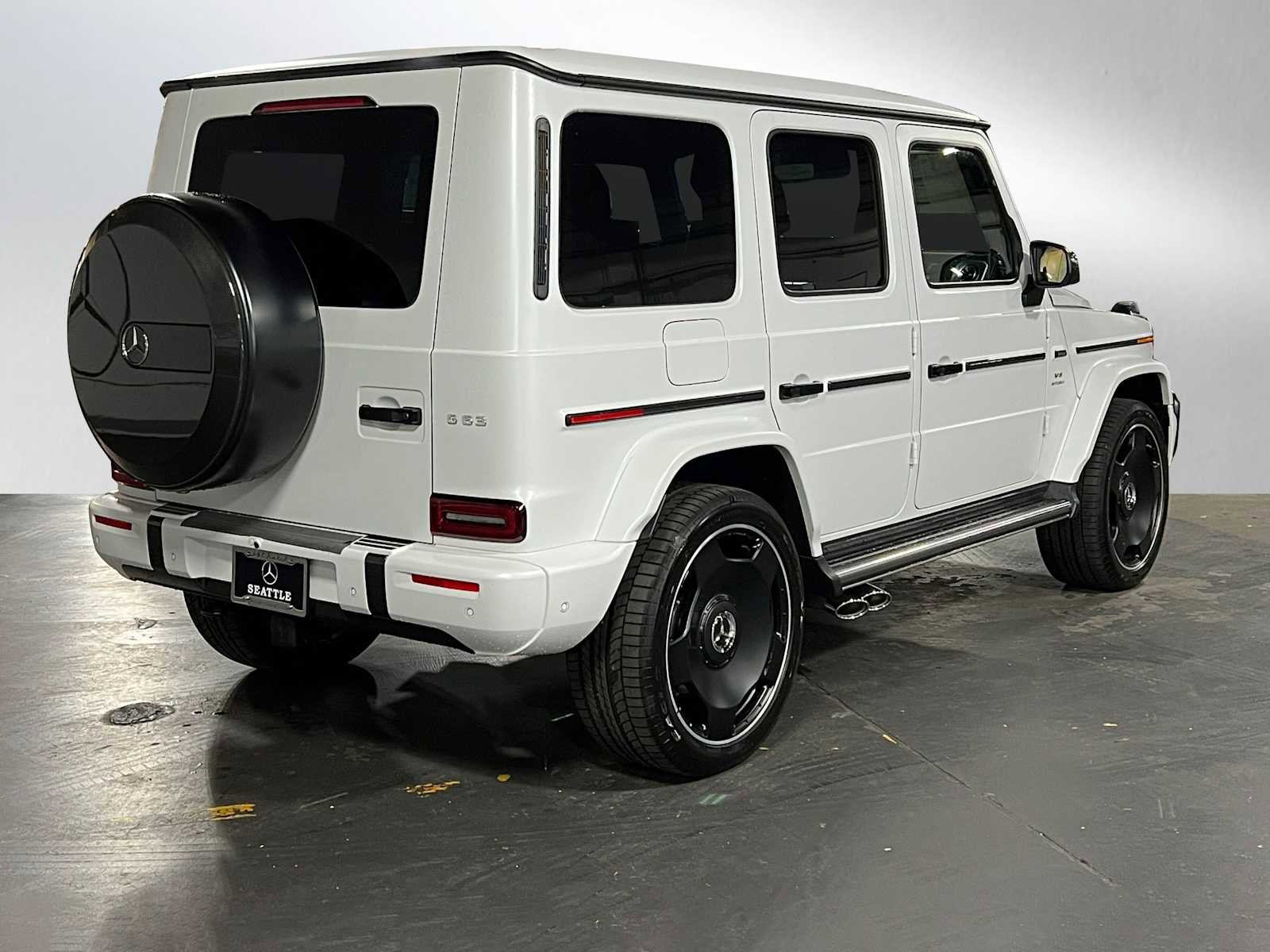 New 2025 Mercedes-Benz G 63 AMG 4MATIC image 3