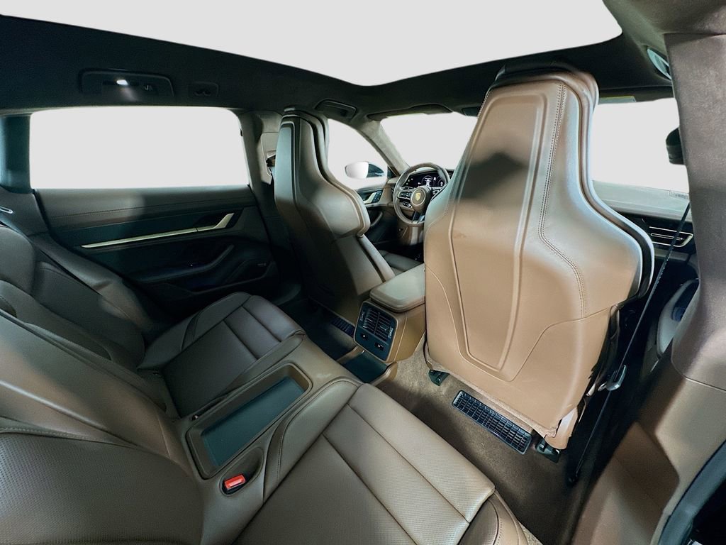 Used 2024 Porsche Taycan Turbo S w/ Premium Package image 30