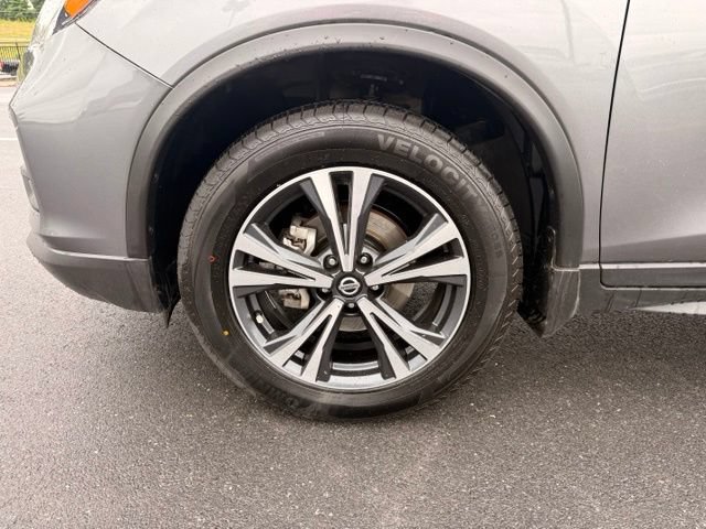 Certified 2020 Nissan Rogue SV w/ Premium Package AWD/4WD image 9