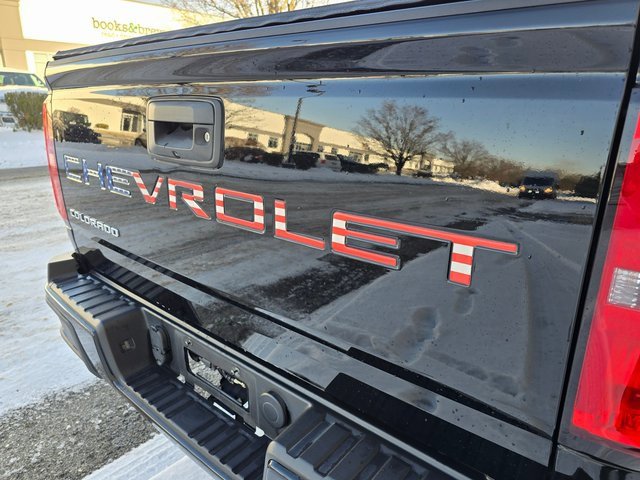 Used 2021 Chevrolet Colorado W/T w/ Custom Special Edition image 13