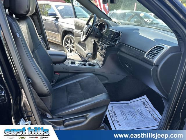 Certified 2022 Jeep Grand Cherokee Laredo X AWD/4WD image 25
