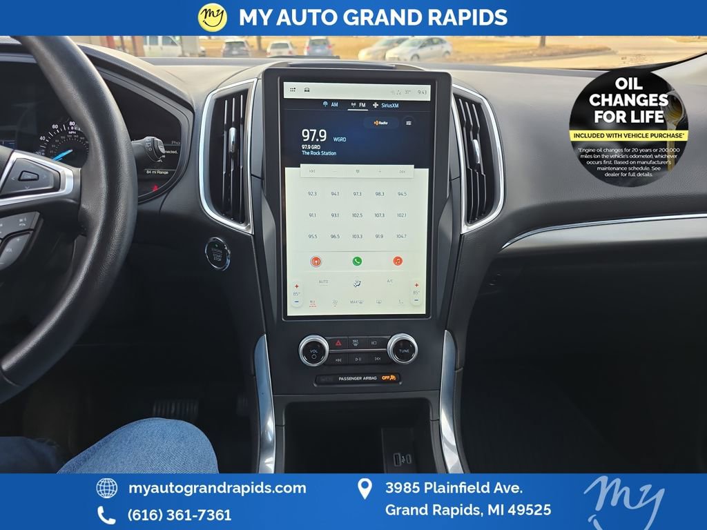 Used 2022 Ford Edge Titanium image 20