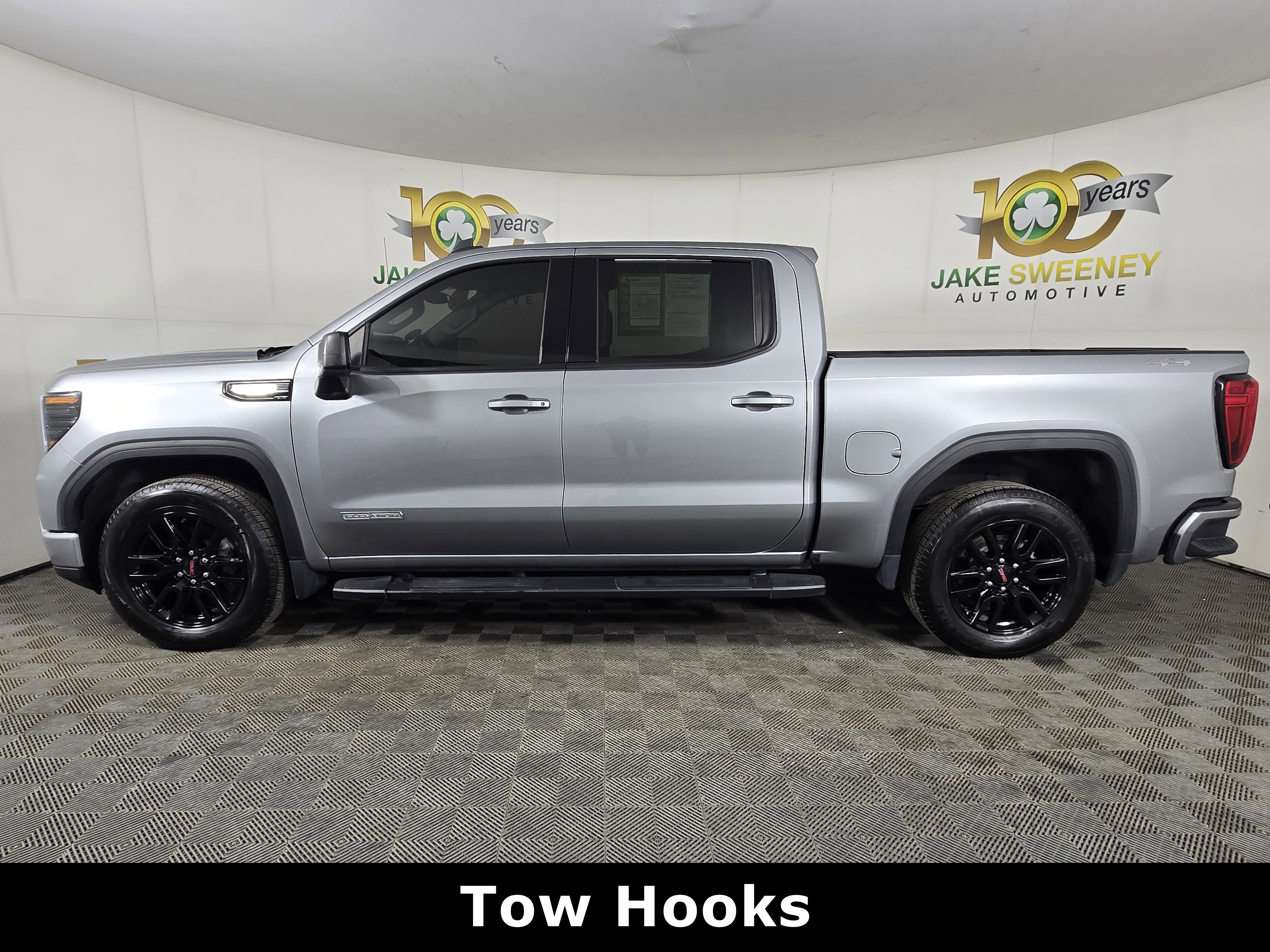 Certified 2024 GMC Sierra 1500 Elevation w/ Preferred Package image 4