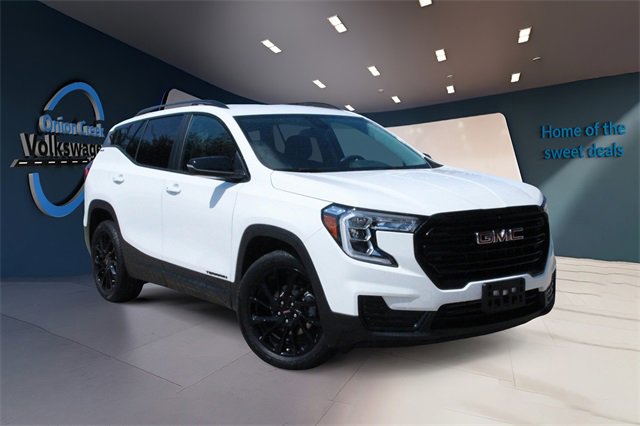 Used 2023 GMC Terrain SLE w/ Driver Convenience Package