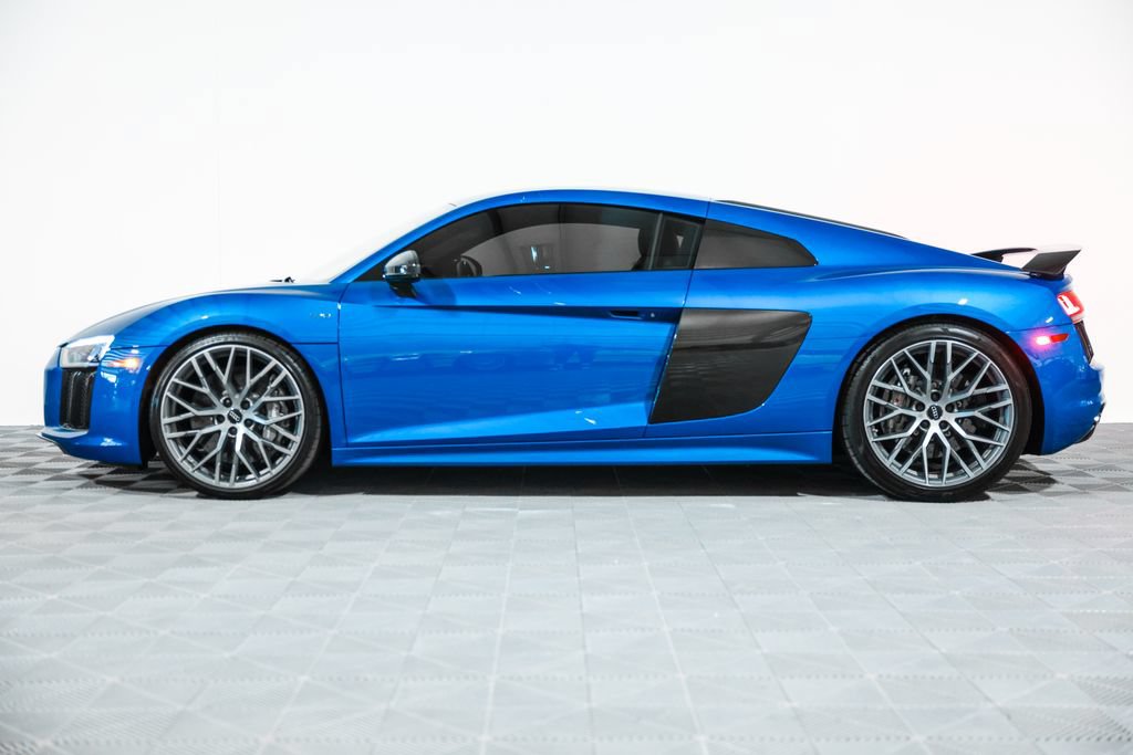 Used 2017 Audi R8 V10 plus AWD/4WD image 13