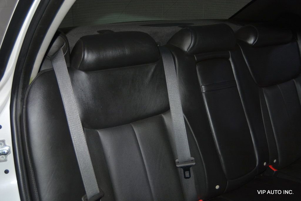 Used 2008 Cadillac DTS w/ Sun And Sound Package image 24