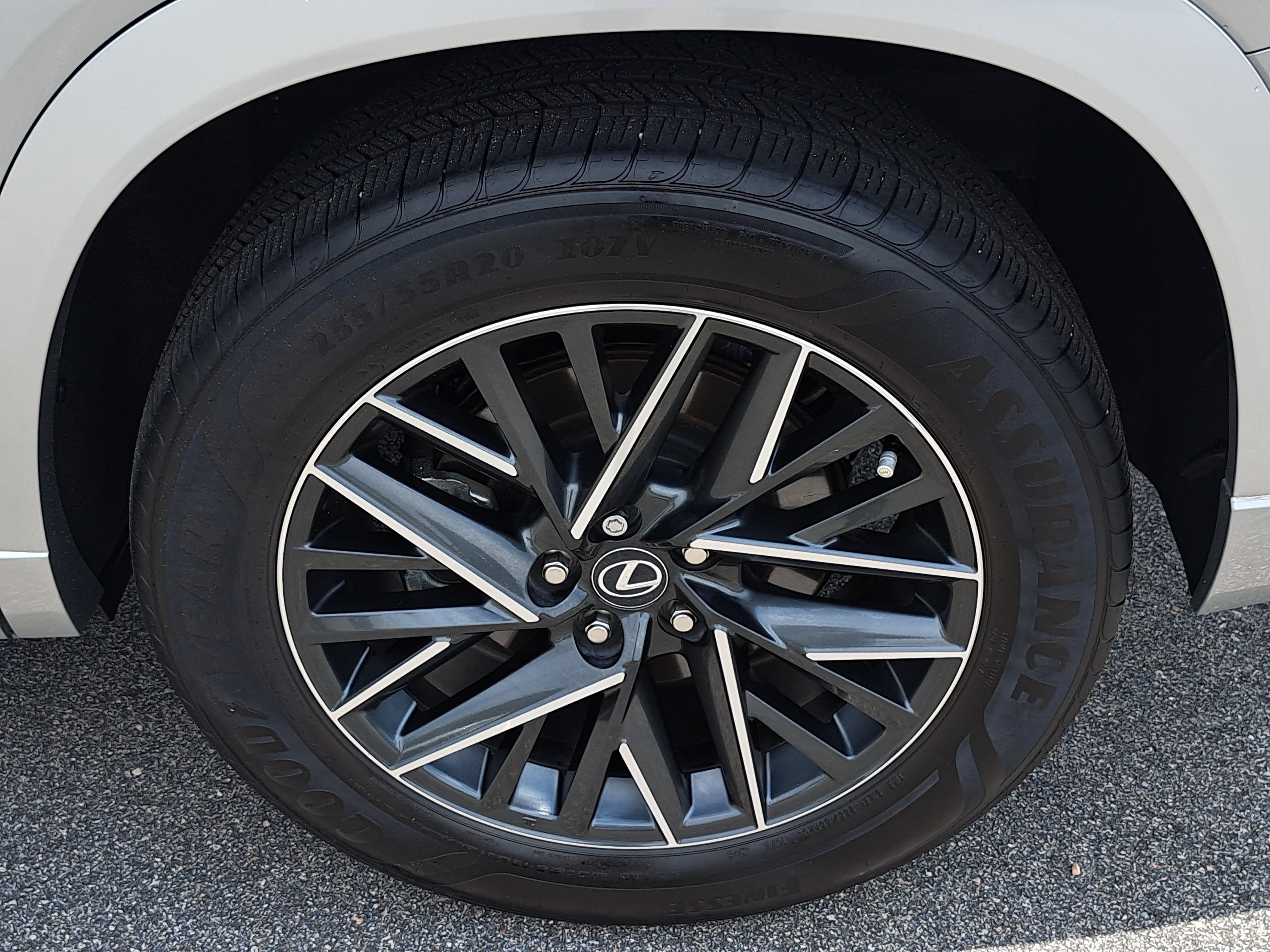 Used 2025 Lexus TX 350 AWD w/ Technology Package image 33