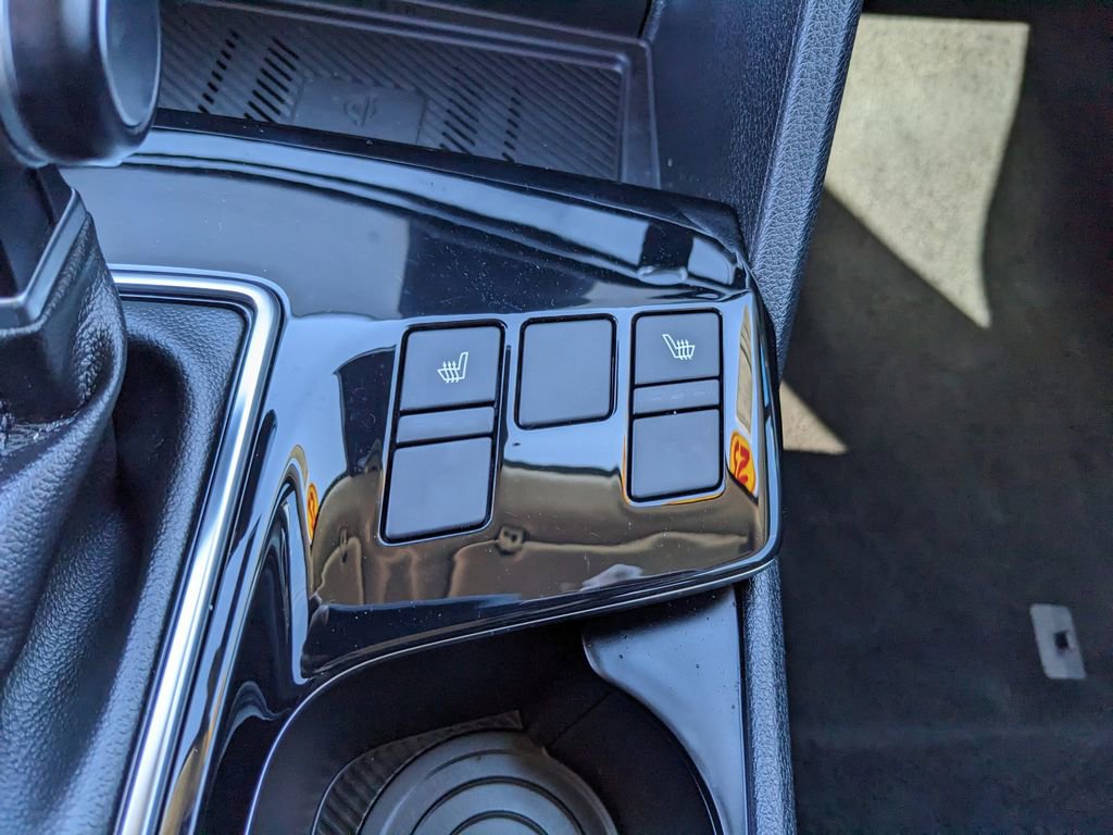 Certified 2025 Kia Sportage EX image 29