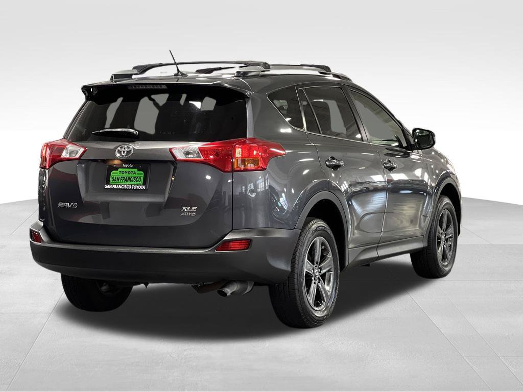 Used 2015 Toyota RAV4 XLE AWD/4WD image 5