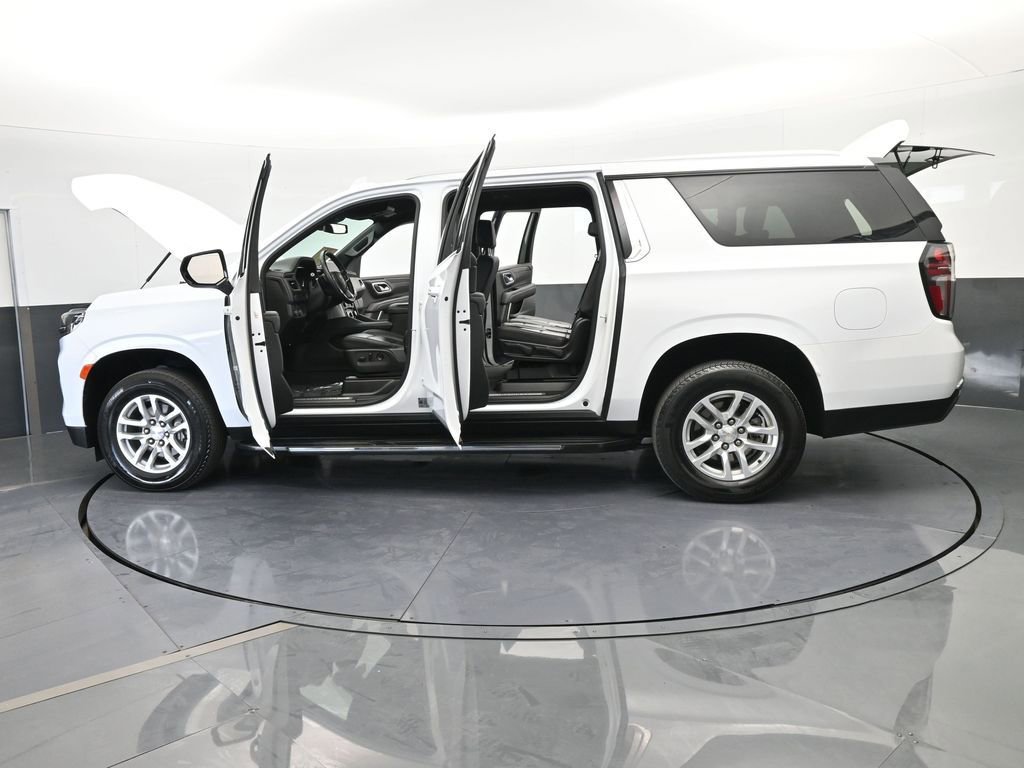 Used 2024 Chevrolet Suburban LT image 78