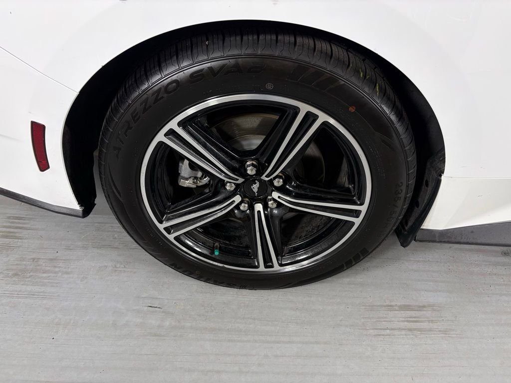 Used 2024 Ford Mustang Coupe RWD image 11