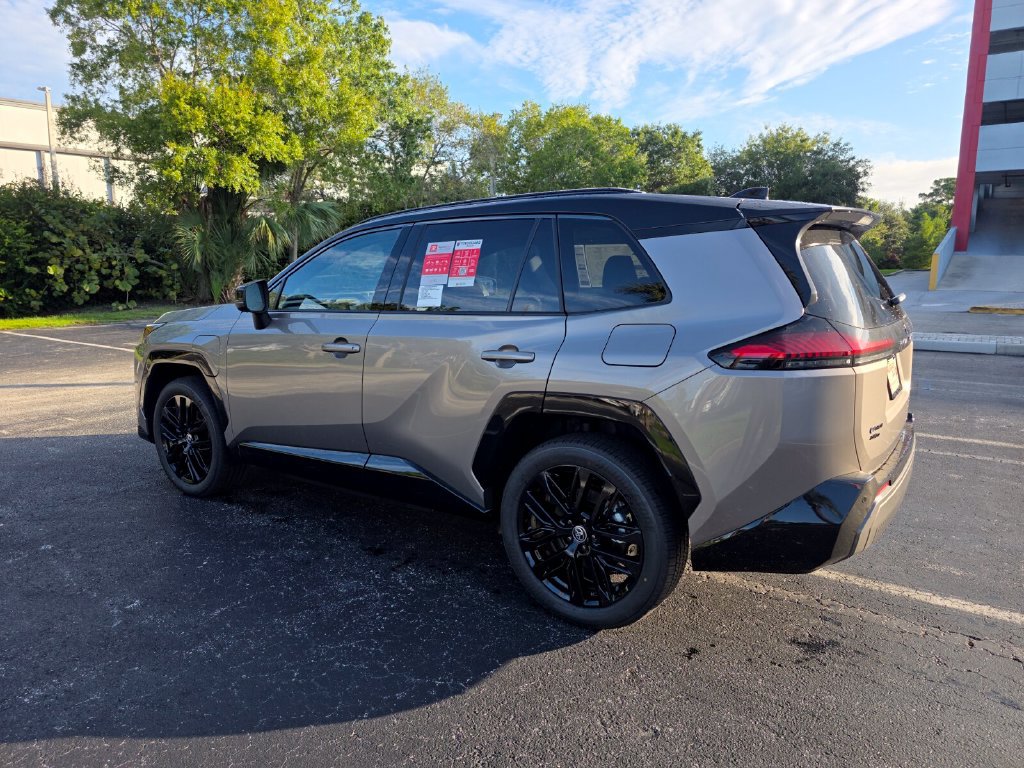 New 2026 Toyota RAV4 XSE AWD/4WD image 9