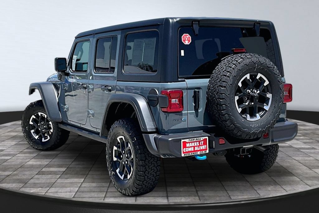 Used 2025 Jeep Wrangler Unlimited Rubicon 4xe w/ Convenience Group AWD/4WD image 19