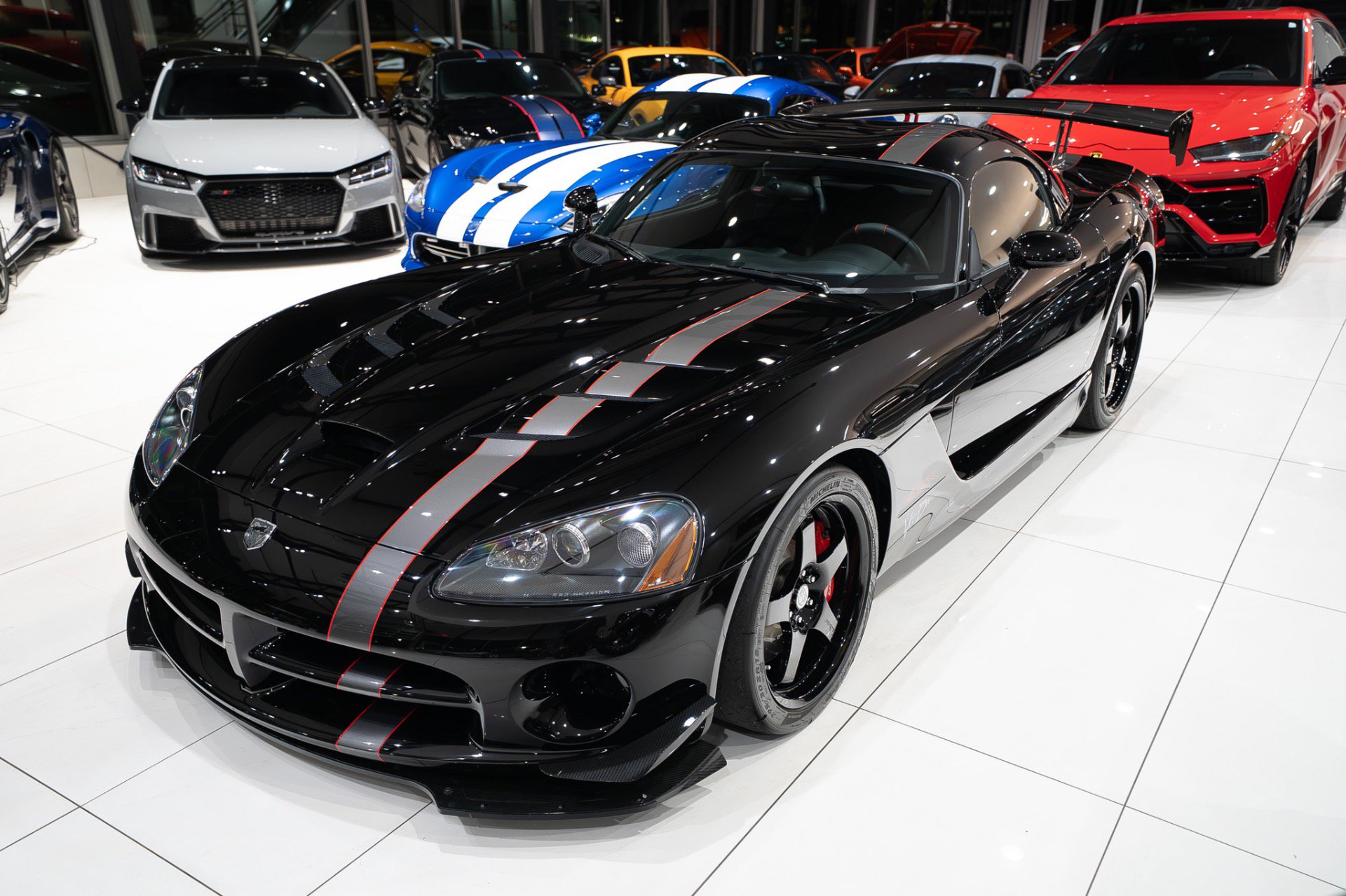 Used 2010 Dodge Viper ACR RWD image 33