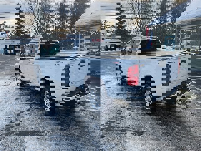 Used 2021 Chevrolet Colorado LT w/ Luxury Package image 11