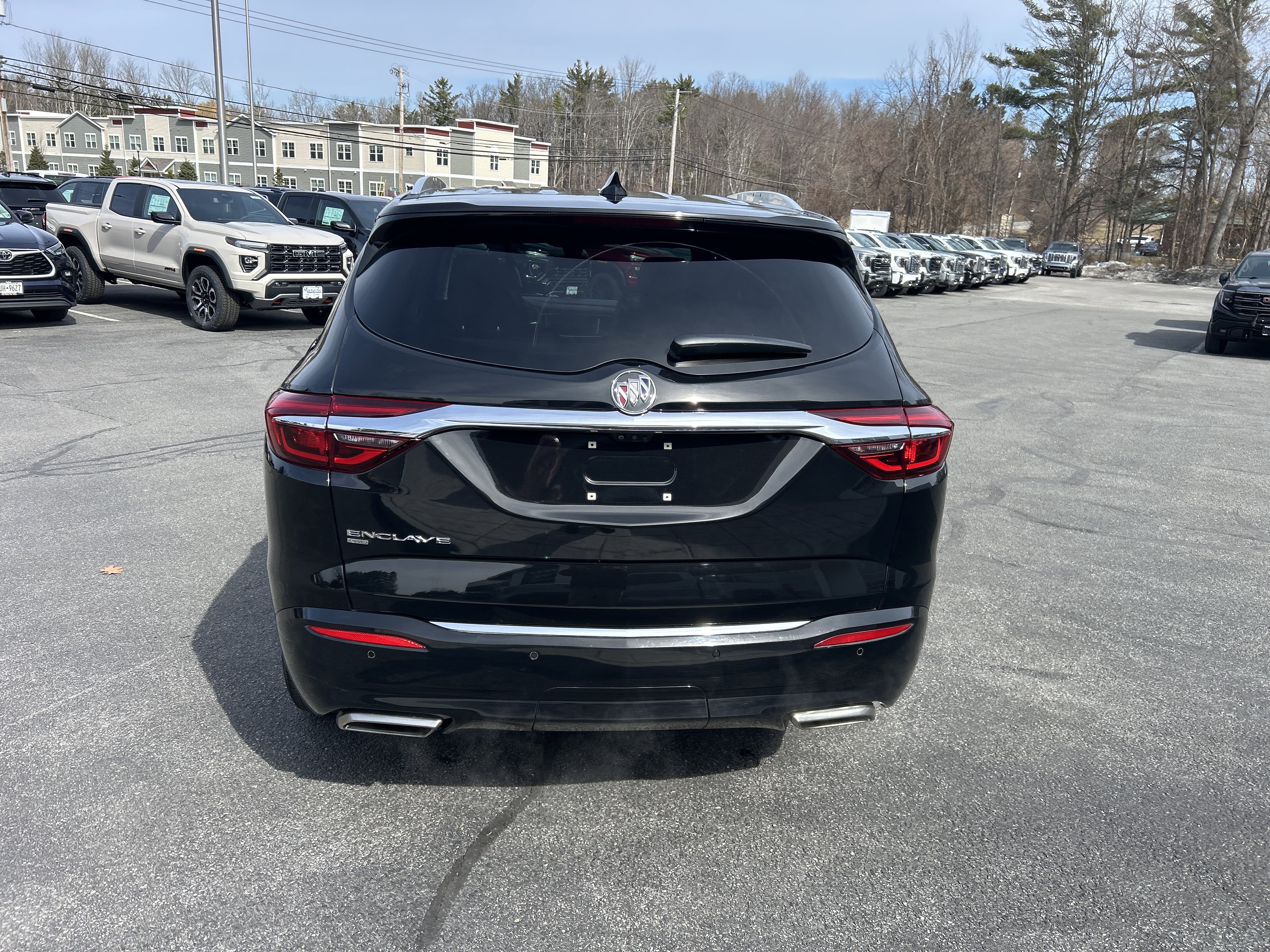 Used 2021 Buick Enclave Avenir w/ Avenir Technology Package image 6