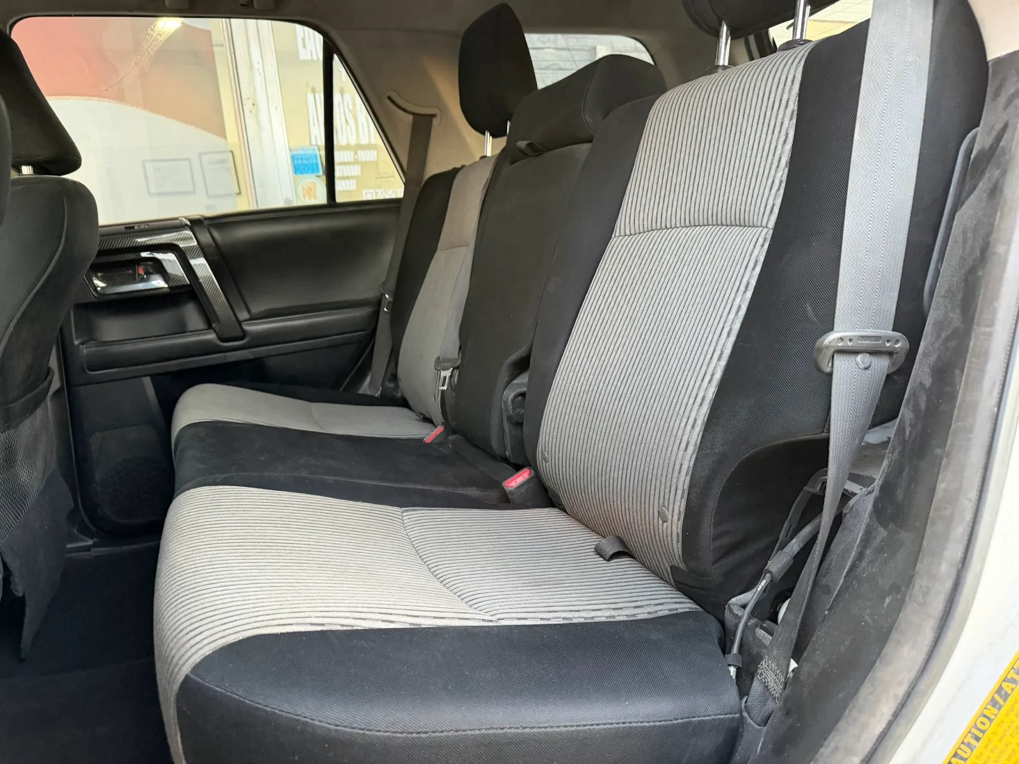 Used 2014 Toyota 4Runner SR5 AWD/4WD image 12
