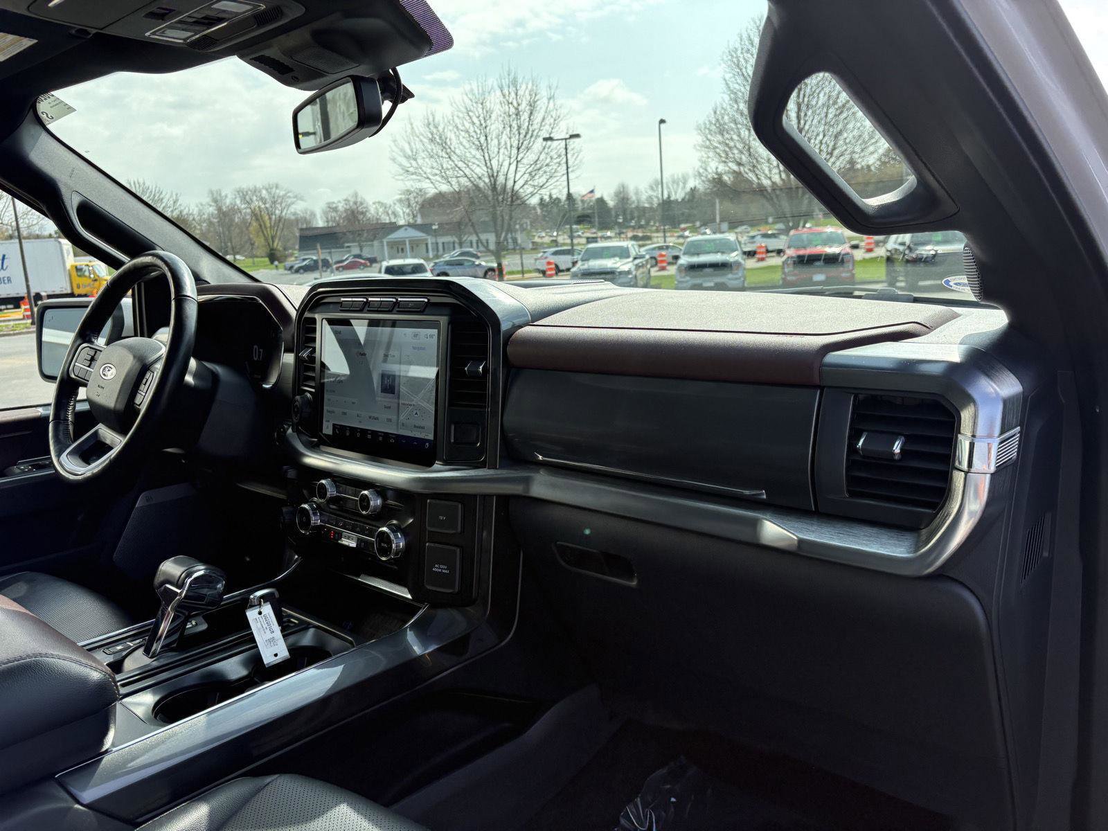 Used 2022 Ford F150 Lariat w/ Equipment Group 502A High AWD/4WD image 22