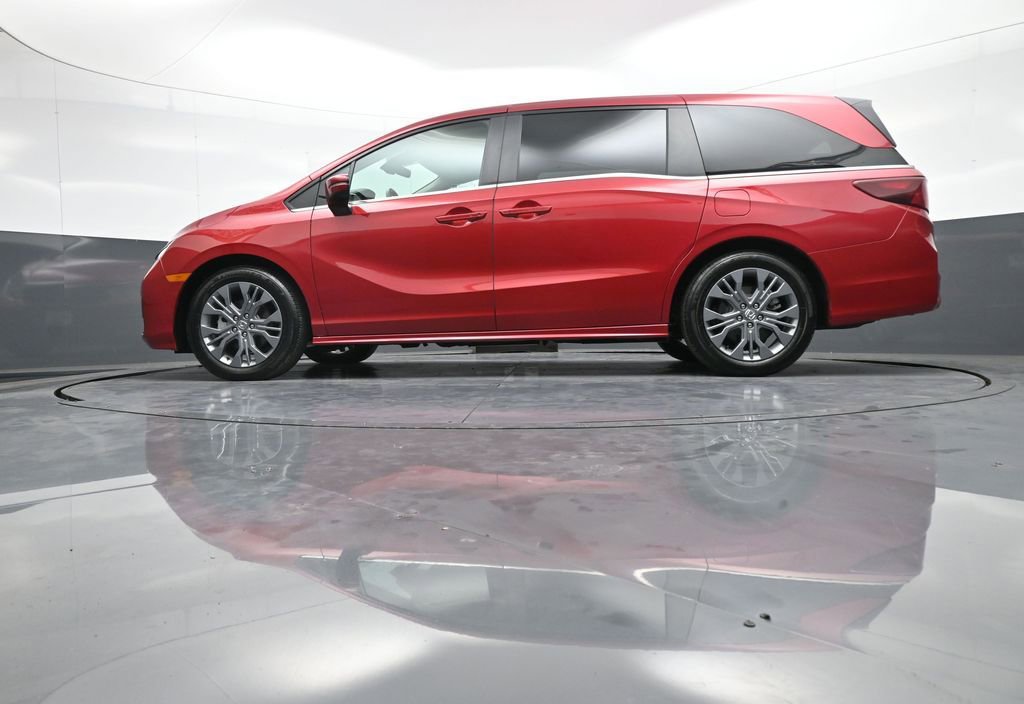 Used 2025 Honda Odyssey Touring image 36