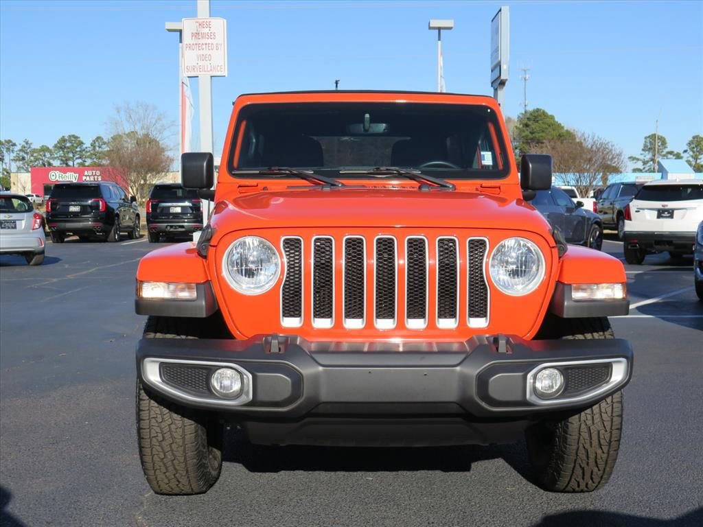 Used 2023 Jeep Wrangler Sahara w/ Cold Weather Group image 9