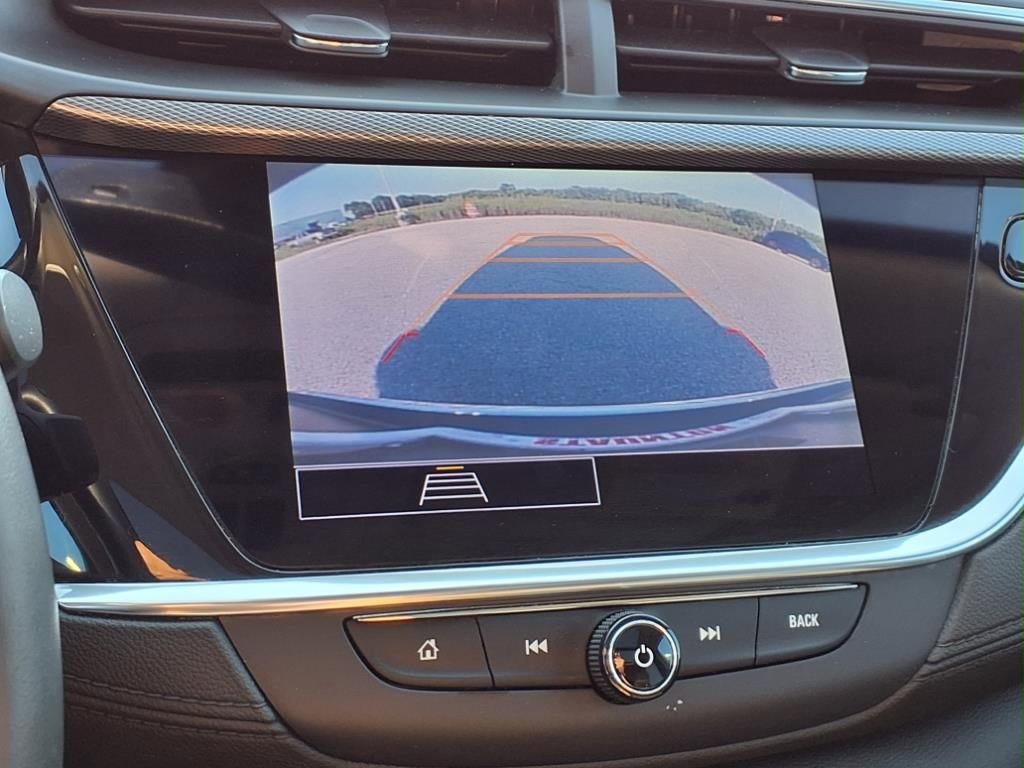 Used 2022 Buick Encore GX Essence w/ Experience Buick Package image 13