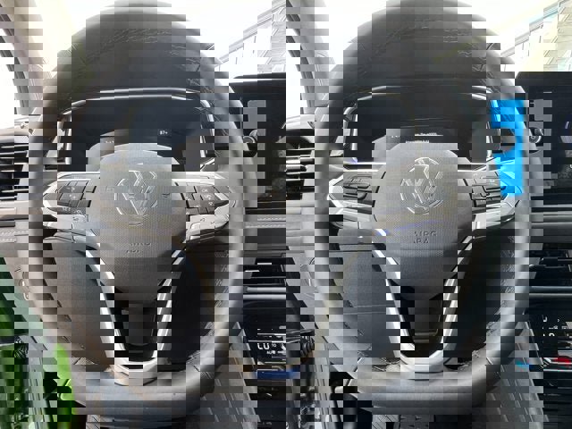 New 2025 Volkswagen Taos SE image 14