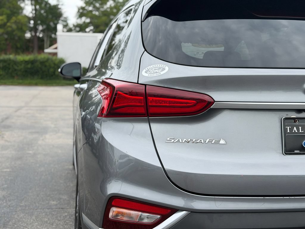 Used 2019 Hyundai Santa Fe AWD image 11
