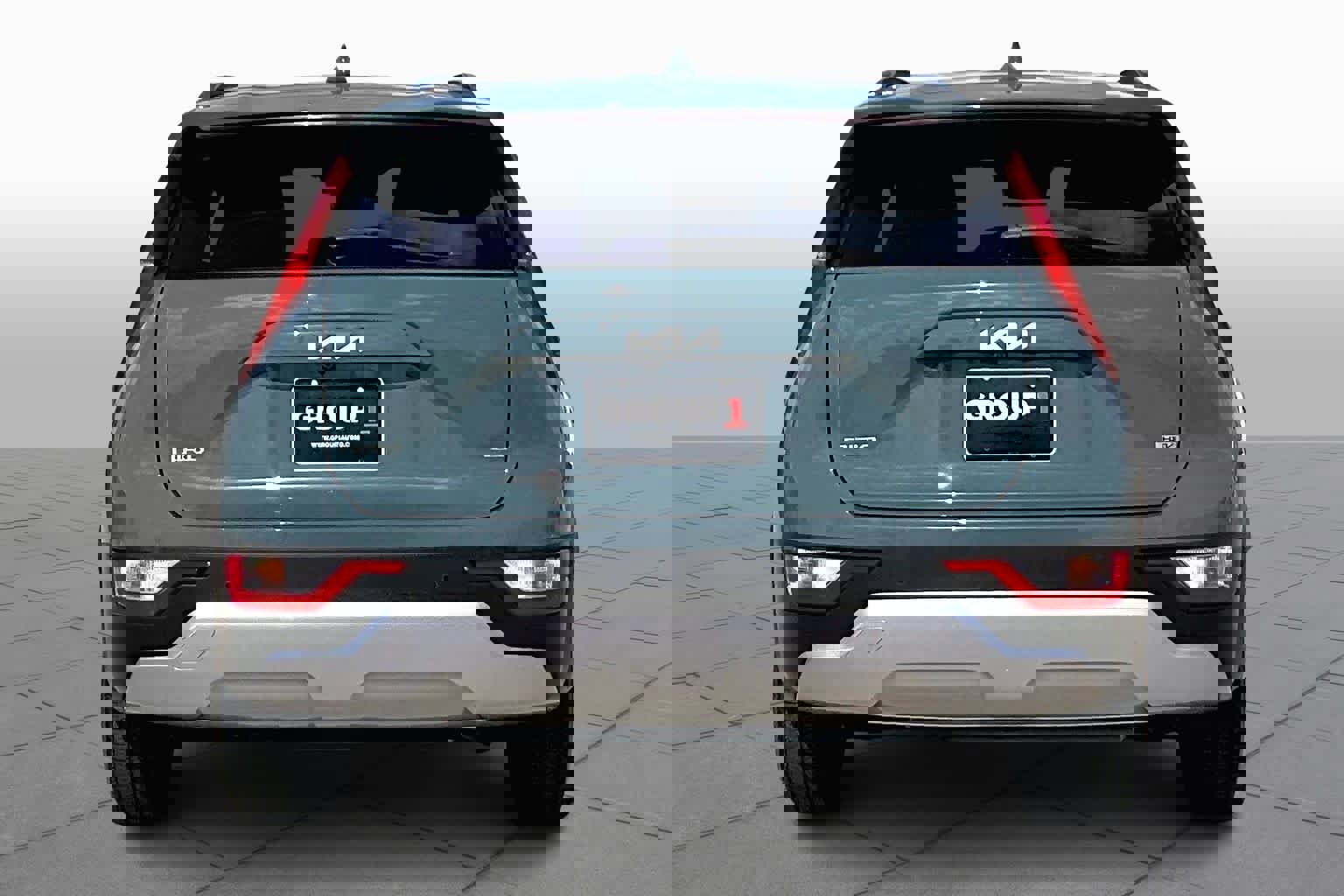 Used 2023 Kia Niro EX image 5